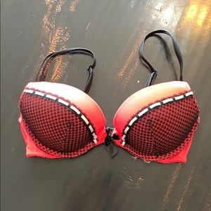 Victoria’s Secret bra